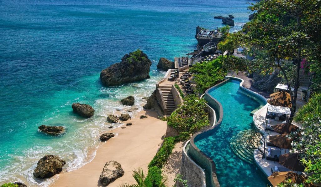 Romantic Escape in Bali: Discover the Island of Love